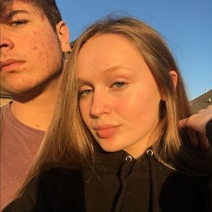 Meet your Posher, Brie